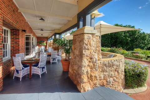 Caves House Hotel Yallingup - Darwin Holiday 1