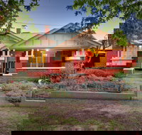 Central Crisp - Darwin Holiday