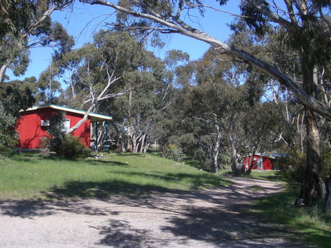 Clare Valley Cabins - Darwin Holiday 1