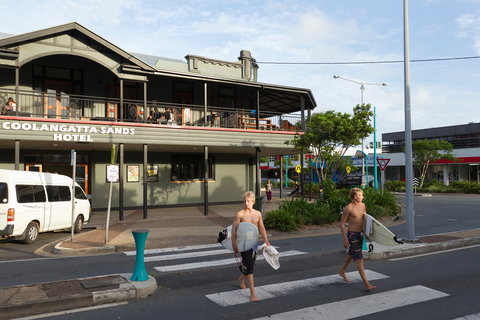 Coolangatta Sands Hotel - Darwin Holiday 2