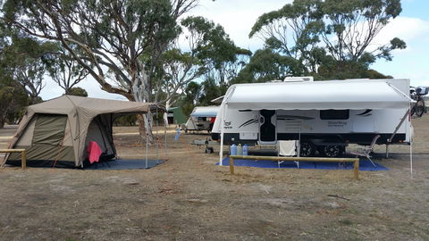 Discovery Lagoon Camping Grounds - Darwin Holiday 0