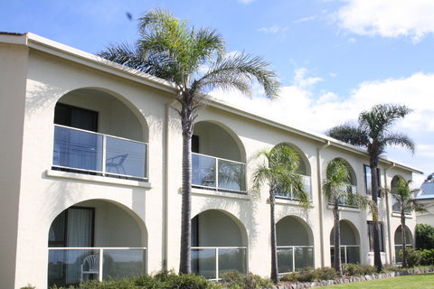 Edgewater Gardens - Darwin Holiday 1