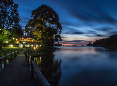 Evedon Lakeside Retreat - Darwin Holiday 1
