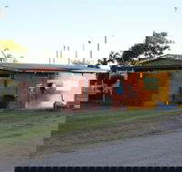 Grafton Greyhound Racing Club Caravan Park - Darwin Holiday