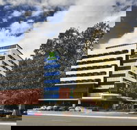 Holiday Inn Express Newcastle - Darwin Holiday