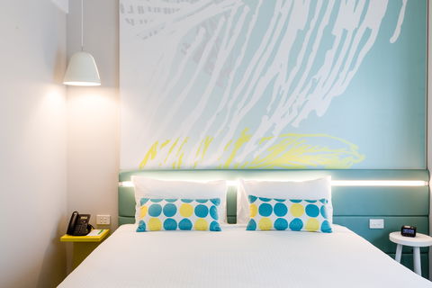 Ibis Styles East Perth - Darwin Holiday 1