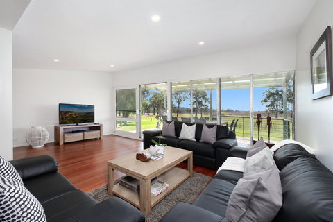 Ironbark Retreat - Darwin Holiday 2