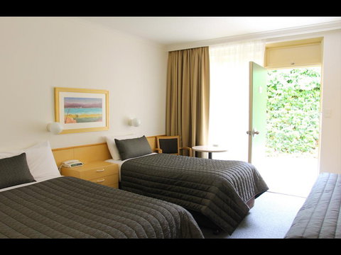Mid City Motor Inn - Darwin Holiday 1