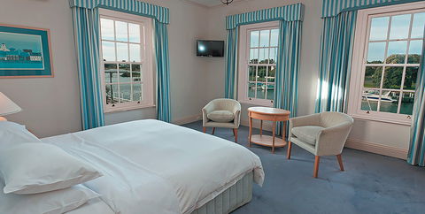 Oscars Waterfront Boutique Hotel - Darwin Holiday 1