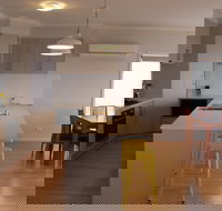 Pelican Place - Darwin Holiday