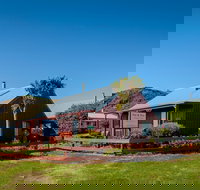 Pol and Pen Holiday Cottages - Darwin Holiday