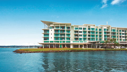 Ramada Hotel & Suites Ballina - Darwin Holiday 2