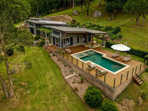 Ravensdale Retreat - Yarramalong Valley - Darwin Holiday 0
