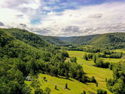 Ravensdale Retreat - Yarramalong Valley - Darwin Holiday 1