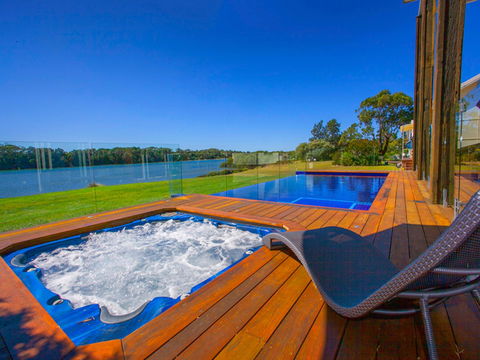 Reflections At Minnamurra - Darwin Holiday 1