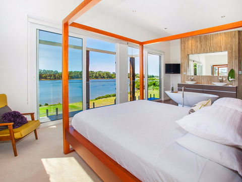 Reflections At Minnamurra - Darwin Holiday 2