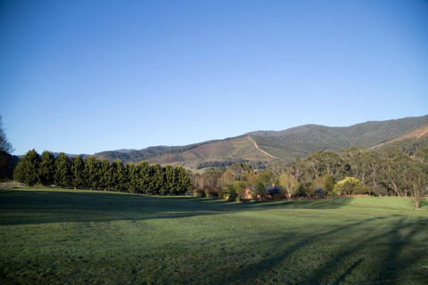 Ridge Line Riders Luxury Retreat - Darwin Holiday 2