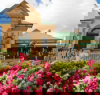 Rosebank Guesthouse and Gallery