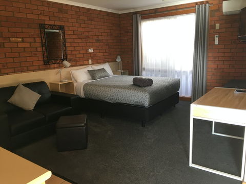 Shannon Motor Inn - Darwin Holiday 1