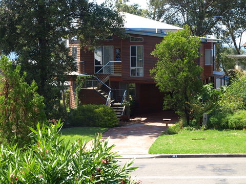 Surf House Narrawallee - Darwin Holiday 0