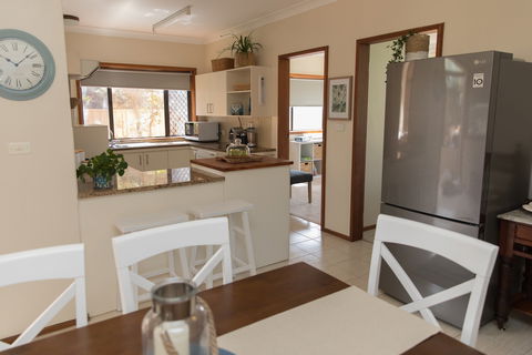 Taranaki Beach Unit - Darwin Holiday 0