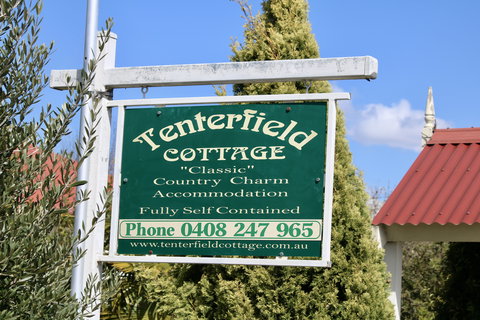 Tenterfield Luxury Historic Cottage - Darwin Holiday 1