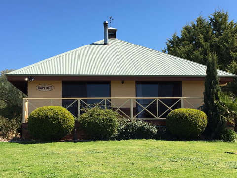 The Hayloft - Darwin Holiday 1