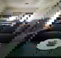 Wagga Wagga Country Cottages - Darwin Holiday