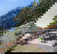 13 Point Lookout Beach Resort