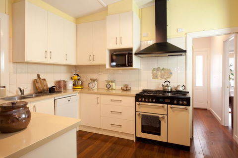 Great Southern Outback Tours & Accommodation - Darwin Holiday 4