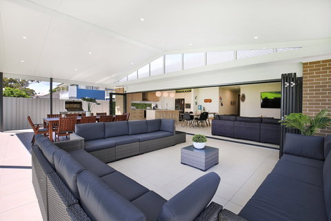 Adriatic - Darwin Holiday 0