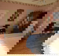 Angas Plains Wines Suites - Darwin Holiday