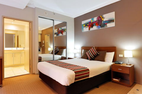 APX Darling Harbour - Darwin Holiday 0
