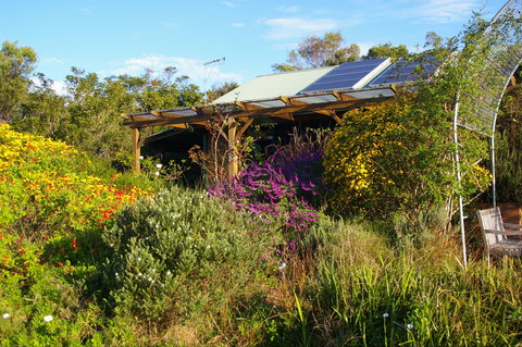 Back Forest Retreat - Darwin Holiday 2