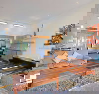 Beach Villa 17 East on Byron - Darwin Holiday