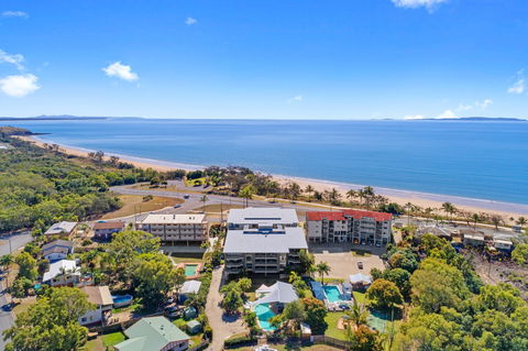 Beaches On Lammermoor Apartments - Darwin Holiday 1