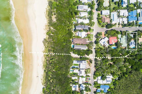 Beach Chalet - Darwin Holiday 2