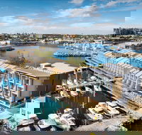 Be. Fremantle Serviced Apartments