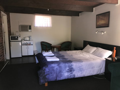 Bingara Fossickers Way Motel - Darwin Holiday 0
