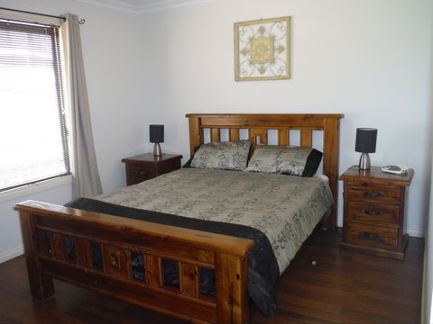 Bowsprit - Darwin Holiday 2