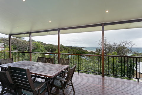 Colours Of Cylinder - Darwin Holiday 0