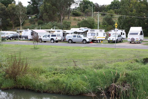 Crookwell Caravan Park - Darwin Holiday 0