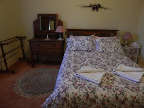 Croll Cottage - Darwin Holiday 2