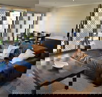 Cypress Apartment 39C - Darwin Holiday