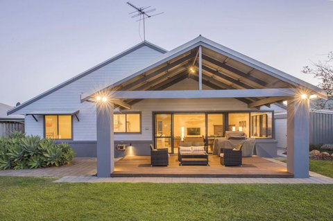 Dave's Digs - Darwin Holiday 0