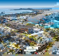 Dockside Holiday Apartments - Darwin Holiday