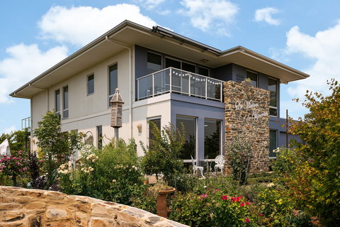 La Maison Du Vigneron B&B & Special Ocassion Dining - Darwin Holiday 0