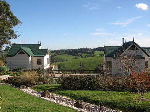 Loves Lane Cottages - Darwin Holiday 1