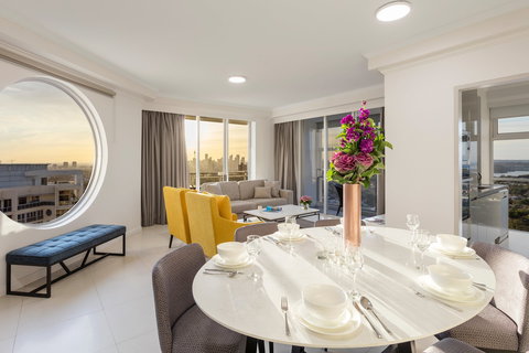 Meriton Suites Bondi Junction - Darwin Holiday 0