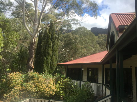 Mountain Grand Halls Gap - Darwin Holiday 1